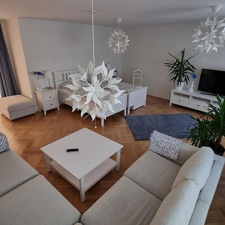 Ferienwohnung Kirsten Markranstädt Buitenkant foto