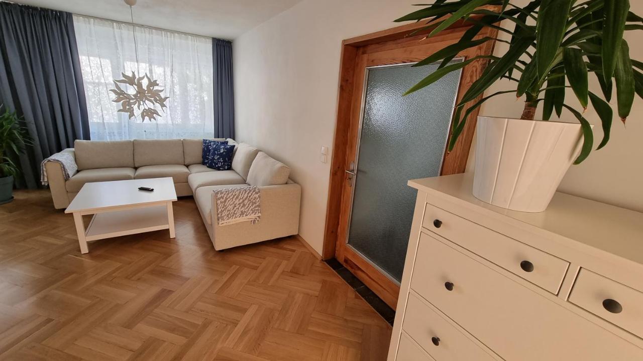 Ferienwohnung Kirsten Markranstädt Buitenkant foto