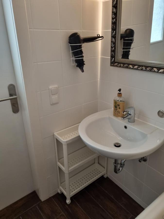 Ferienwohnung Kirsten Markranstädt Buitenkant foto