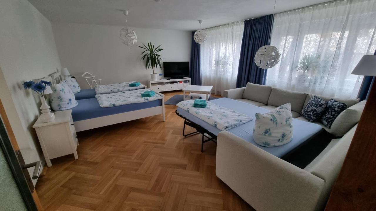 Ferienwohnung Kirsten Markranstädt Buitenkant foto