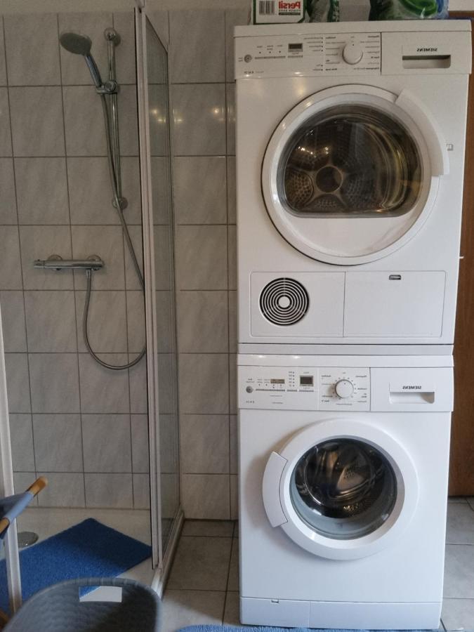 Ferienwohnung Kirsten Markranstädt Buitenkant foto